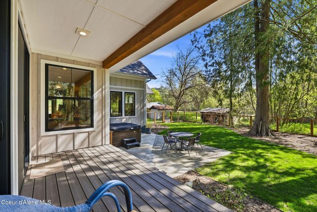 685 Railroad AVE, Dover, ID 83825