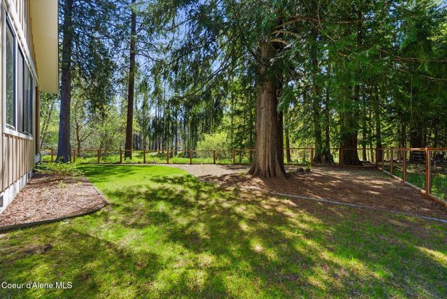 685 Railroad AVE, Dover, ID 83825