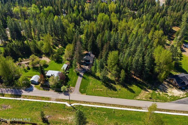 685 Railroad AVE, Dover, ID 83825
