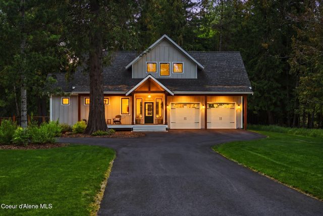 685 Railroad AVE, Dover, ID 83825