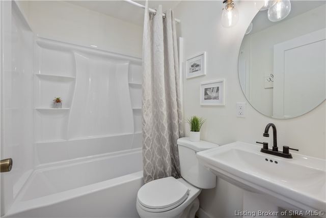 3409 Stenger Lane, Jeffersonville, IN 47130