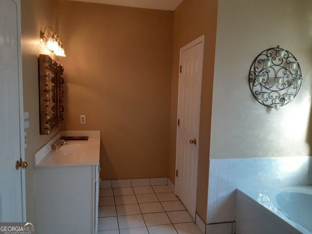 2395 River Place Crossing, Douglasville, GA 30135