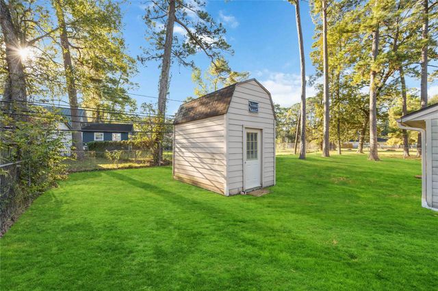 20534 Appaloosa Trail, Crosby, TX 77532