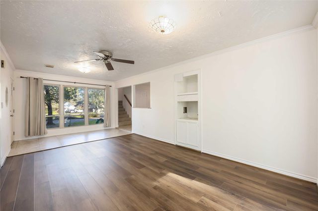 20534 Appaloosa Trail, Crosby, TX 77532