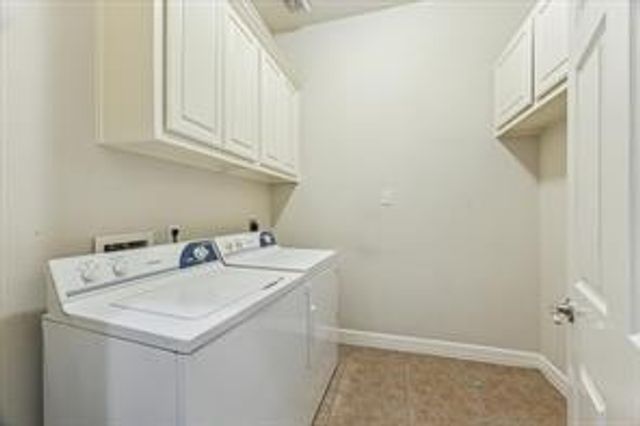 10707 Mandavilla Dr Drive, Houston, TX 77095