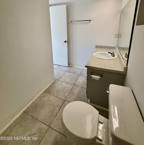 221 6TH Avenue S C, Jacksonville Beach, FL 32250