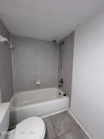 221 6TH Avenue S C, Jacksonville Beach, FL 32250