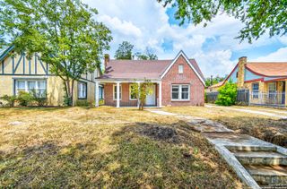 1947 W Mistletoe, San Antonio, TX 78201
