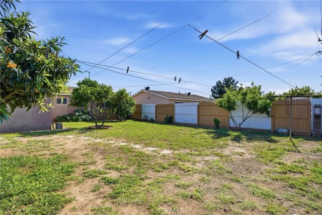911 W Orchard, Santa Maria, CA 93458