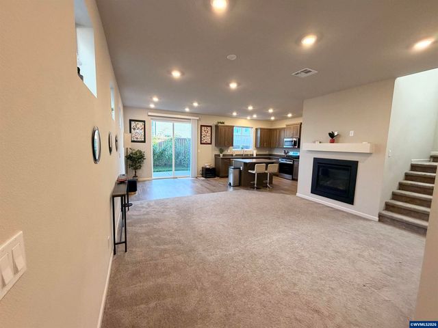 6077 Savannah St SE, Albany, OR 97322