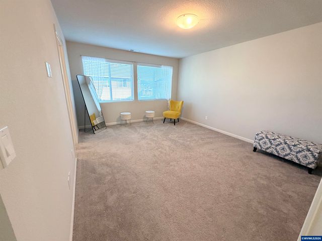 6077 Savannah St SE, Albany, OR 97322