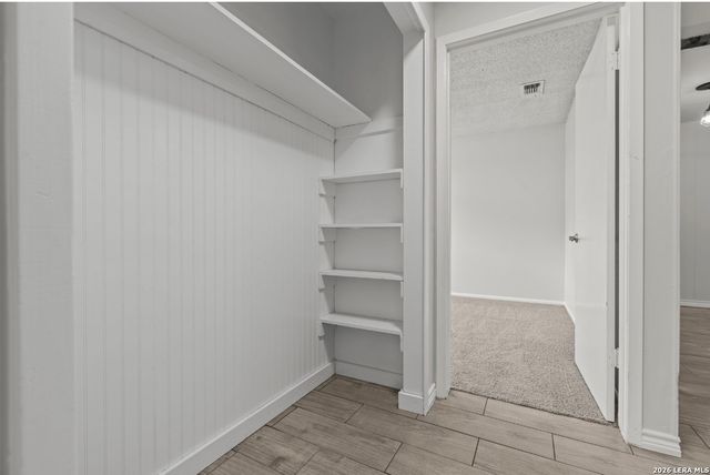 161 Cloverleaf Drive, Schertz, TX 78154