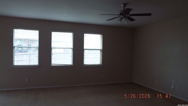 2064 DOVE CROSSING DR, New Braunfels, TX 78130