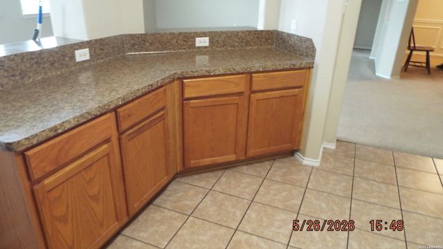 2064 DOVE CROSSING DR, New Braunfels, TX 78130