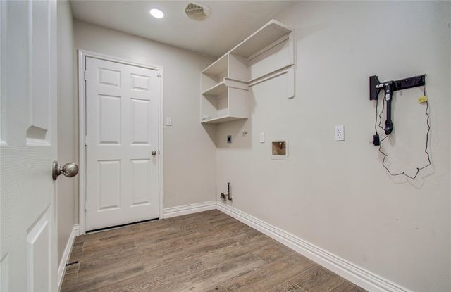 5323 Chatham Hill Lane, Houston, TX 77084