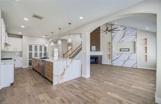 5323 Chatham Hill Lane, Houston, TX 77084