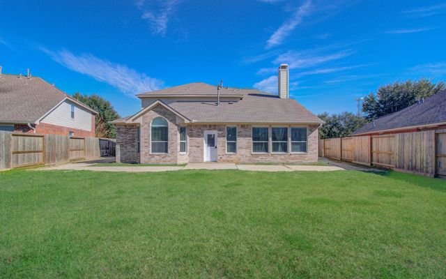 5323 Chatham Hill Lane, Houston, TX 77084