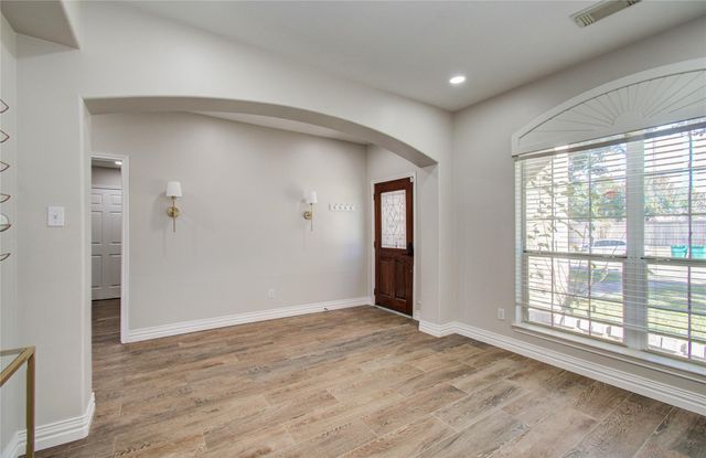 5323 Chatham Hill Lane, Houston, TX 77084