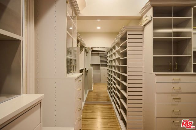 628 N Rodeo Drive, Beverly Hills, CA 90210