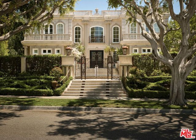 628 N Rodeo Drive, Beverly Hills, CA 90210