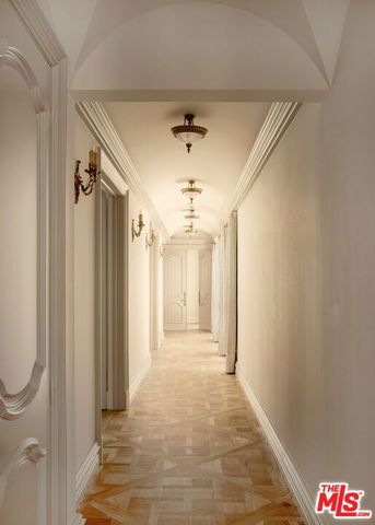 628 N Rodeo Drive, Beverly Hills, CA 90210