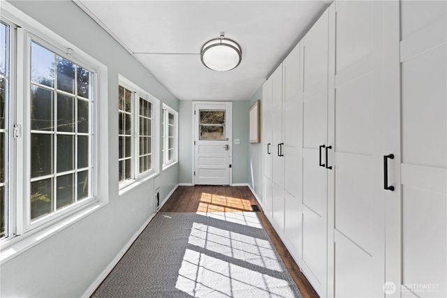 23022 7th Avenue SE, Bothell, WA 98021