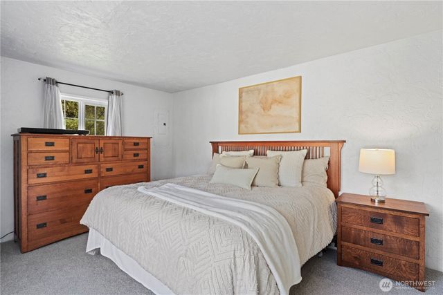 23022 7th Avenue SE, Bothell, WA 98021