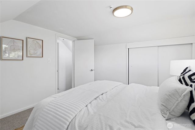 23022 7th Avenue SE, Bothell, WA 98021