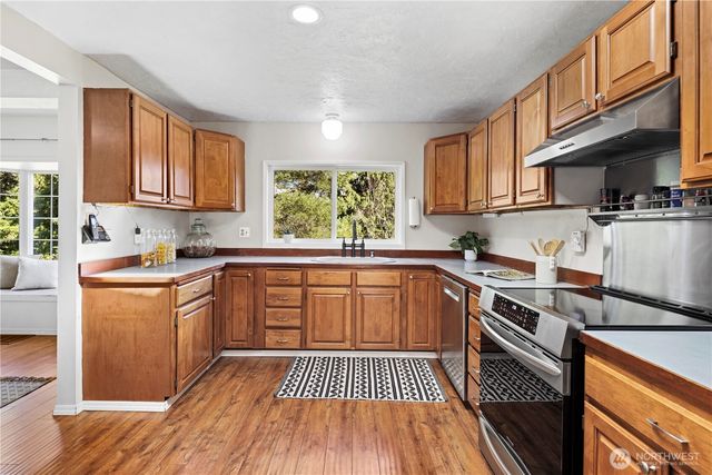 23022 7th Avenue SE, Bothell, WA 98021