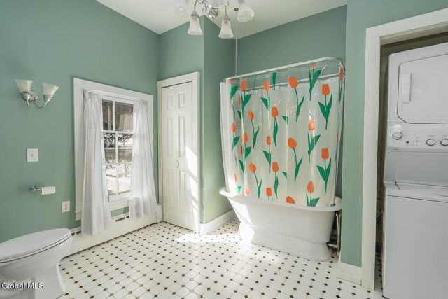 93 W Main Street, Cambridge, NY 12816