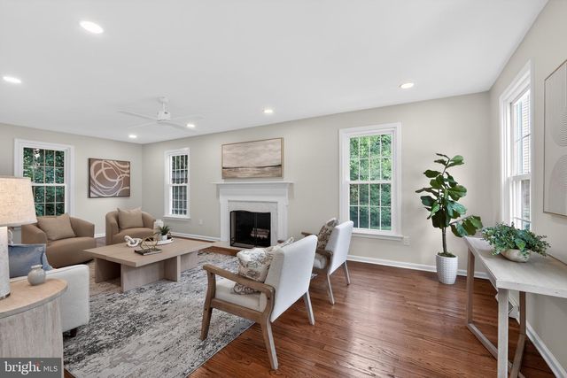 688 MEADOWBROOK LN, Media, PA 19063