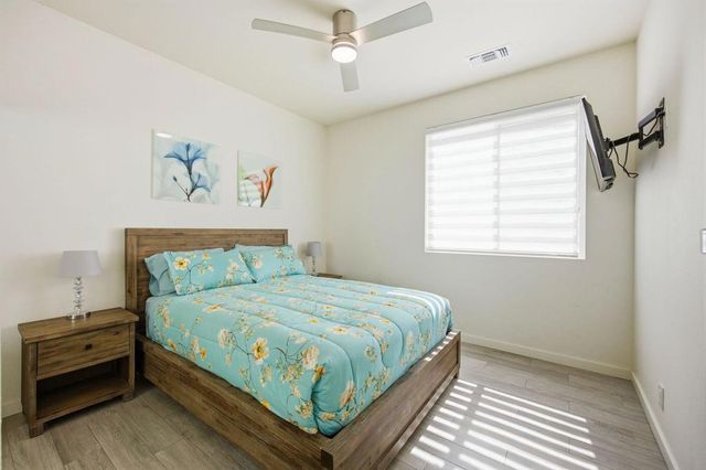 1062 E Via San Michael Road, Palm Springs, CA 92262