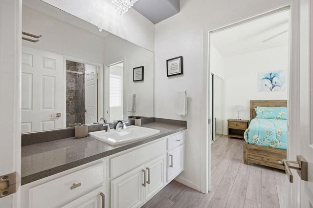 1062 E Via San Michael Road, Palm Springs, CA 92262