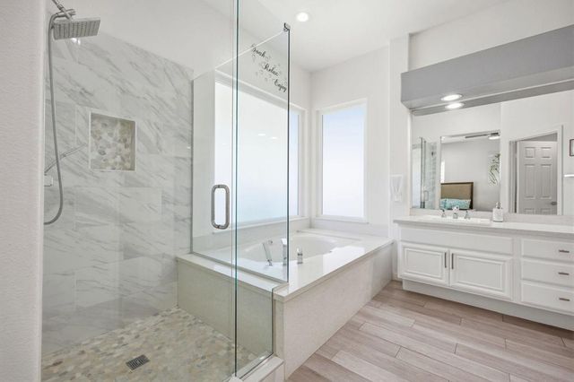 1062 E Via San Michael Road, Palm Springs, CA 92262