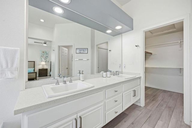 1062 E Via San Michael Road, Palm Springs, CA 92262