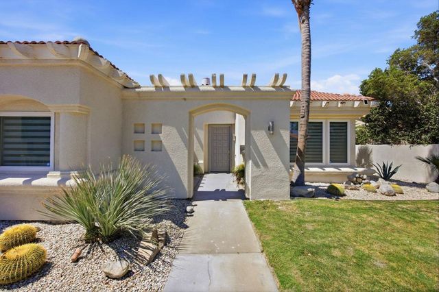 1062 E Via San Michael Road, Palm Springs, CA 92262