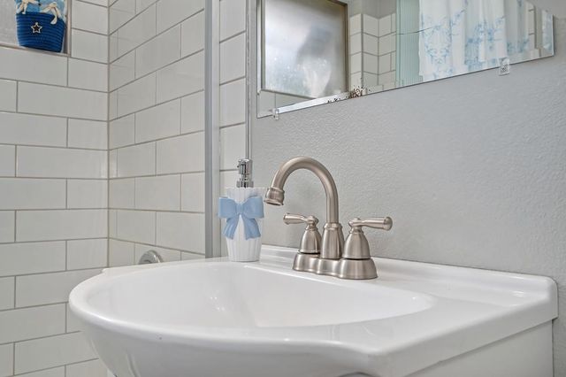 19380 Amador Ave, Pioneer, CA 95666