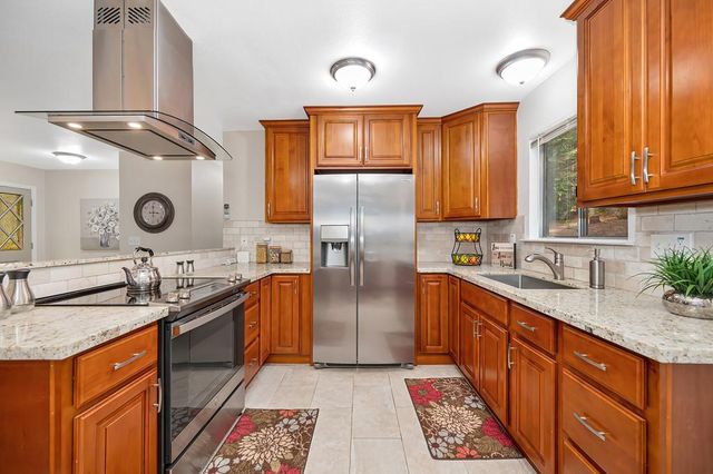 19380 Amador Ave, Pioneer, CA 95666