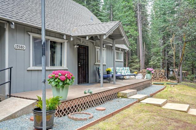 19380 Amador Ave, Pioneer, CA 95666