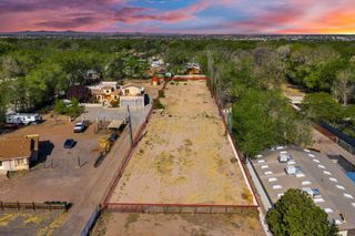 7331 4th Street NW, Los Ranchos, NM 87107