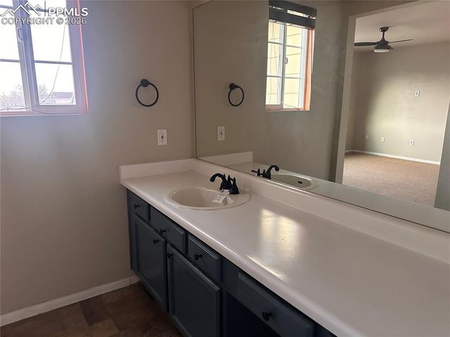 628 Prairie Star Circle, Colorado Springs, CO 80916