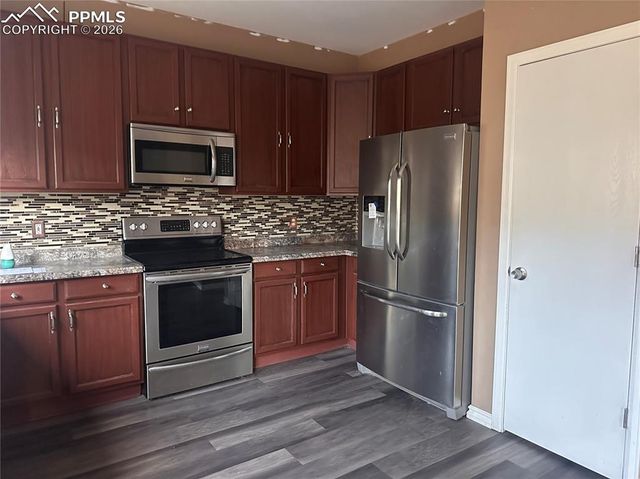 628 Prairie Star Circle, Colorado Springs, CO 80916