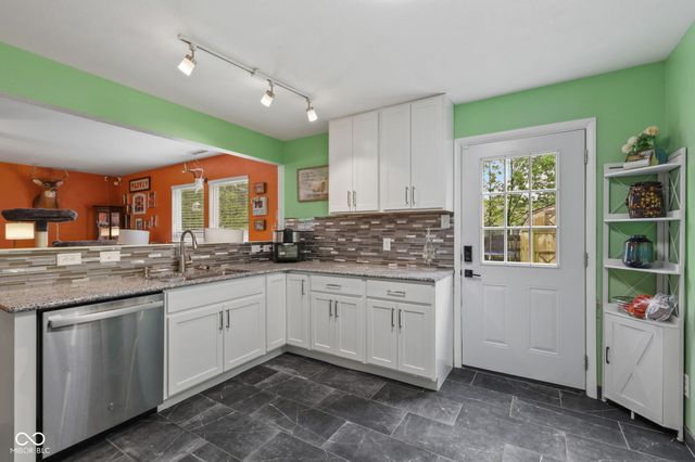 1179 N Aberdeen Drive, Franklin, IN 46131