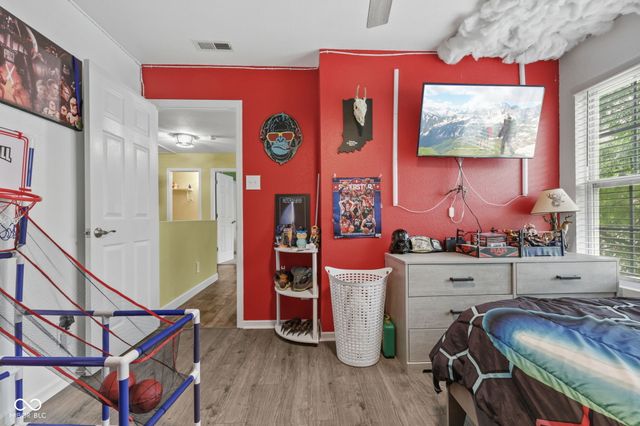 1179 N Aberdeen Drive, Franklin, IN 46131