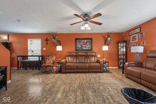 1179 N Aberdeen Drive, Franklin, IN 46131