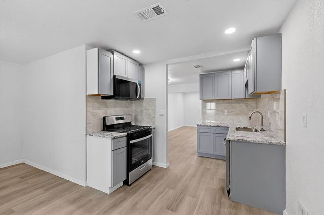 14024 Horseshoe Trail, Balch Springs, TX 75180