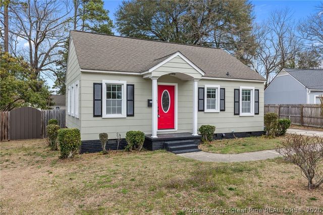 941 Chester Circle, Fayetteville, NC 28303