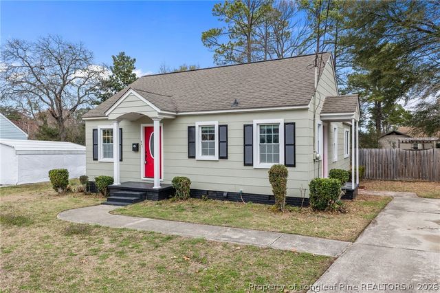 941 Chester Circle, Fayetteville, NC 28303