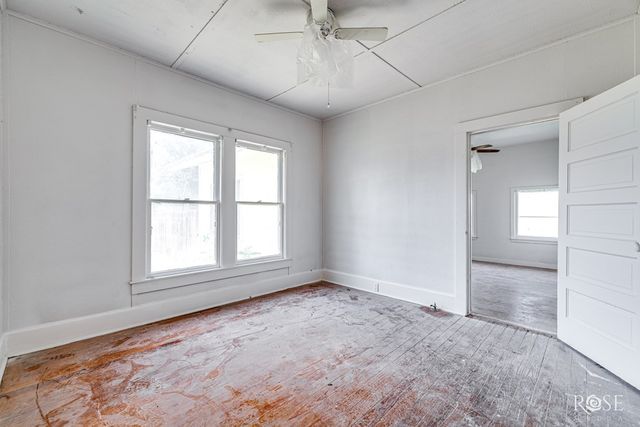 804 S Concho Avenue, Sonora, TX 76950