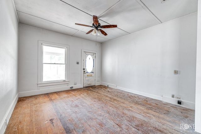 804 S Concho Avenue, Sonora, TX 76950